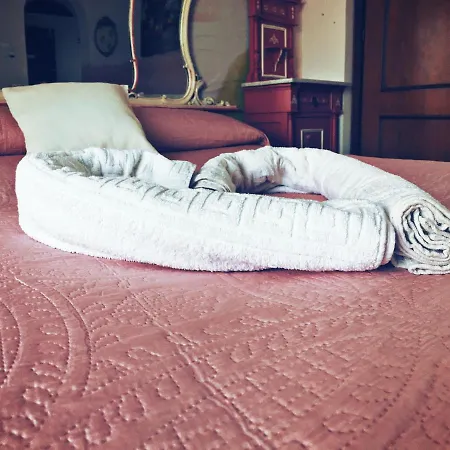 Shabby Charme Boutique Bed & Breakfast *