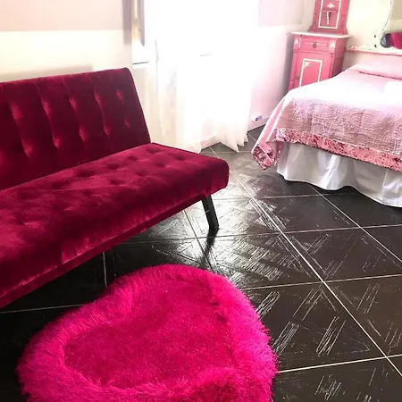Shabby Charme Boutique Bed & Breakfast *