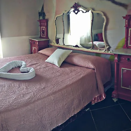 Shabby Charme Boutique ג'ויה טאורו